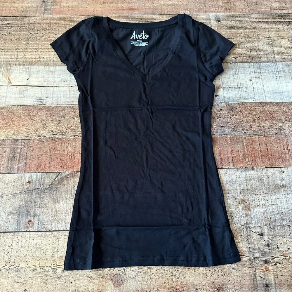 Aveto womens black short sleeve v-neck t-shirt -S